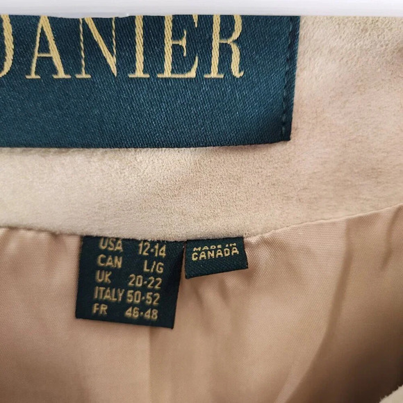 Danier Matching 2-Piece Suede Jacket & Crop Pants Size  12 - Picture 5 of 16